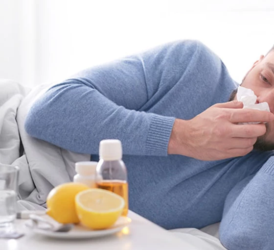 Bestaat mannengriep echt? Een man met mannengriep, bestaat dat?